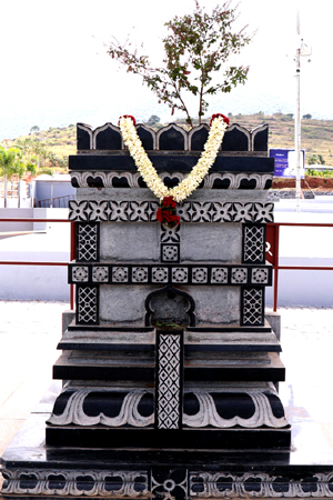 Deepa Dhyanam